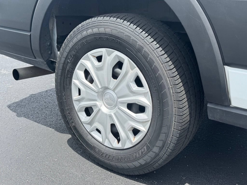 Certified 2024 Ford Transit 350 XLT RWD image 22
