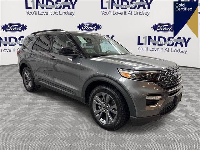 Certified 2022 Ford Explorer XLT w/ Equipment Group 202A image 1