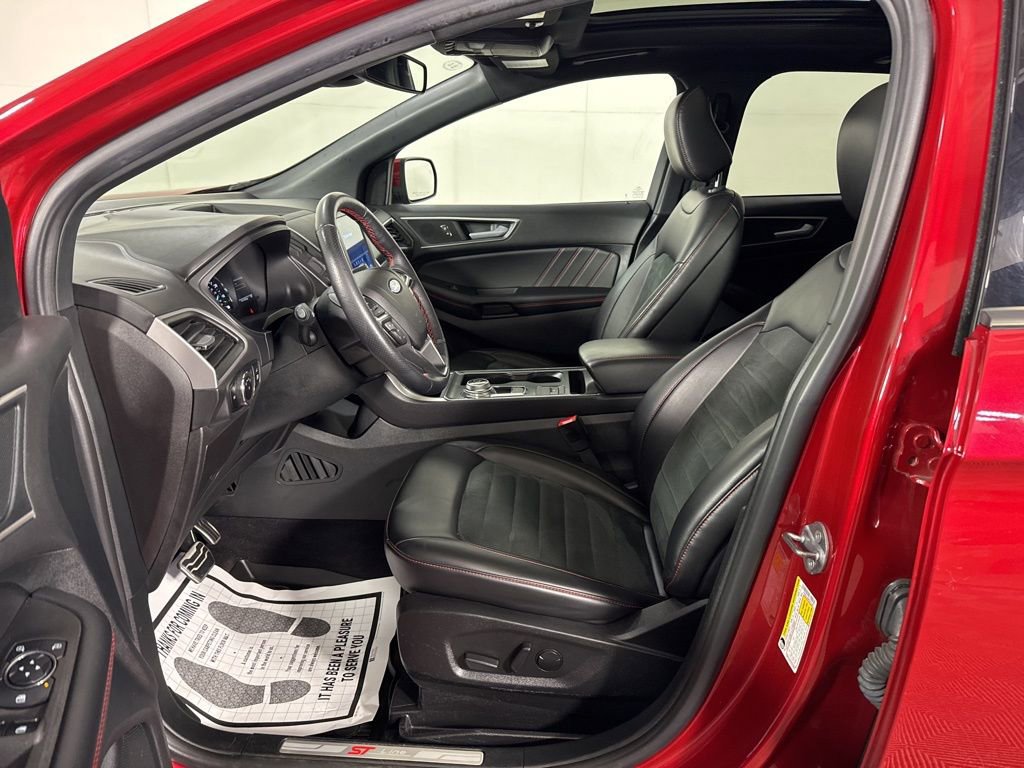 Certified 2023 Ford Edge ST-Line AWD/4WD image 17