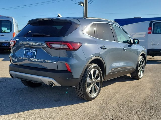 Certified 2023 Ford Escape Platinum image 4