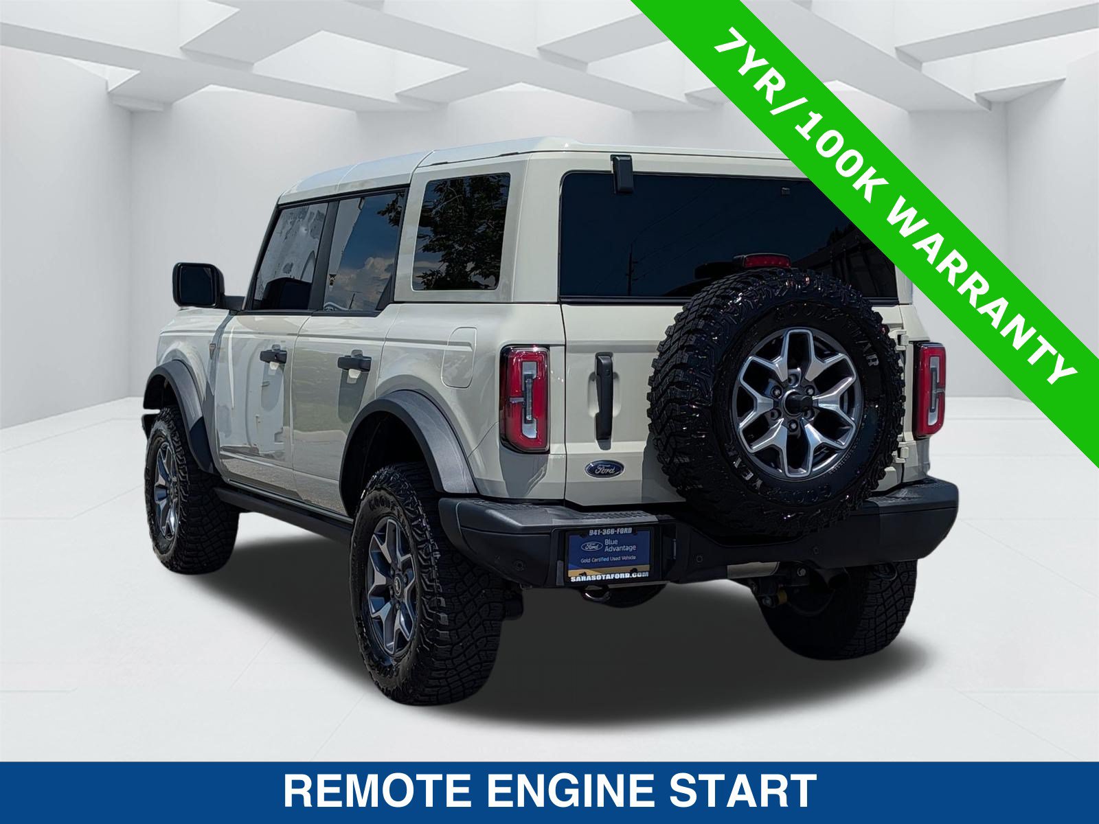 Certified 2025 Ford Bronco Badlands AWD/4WD image 7