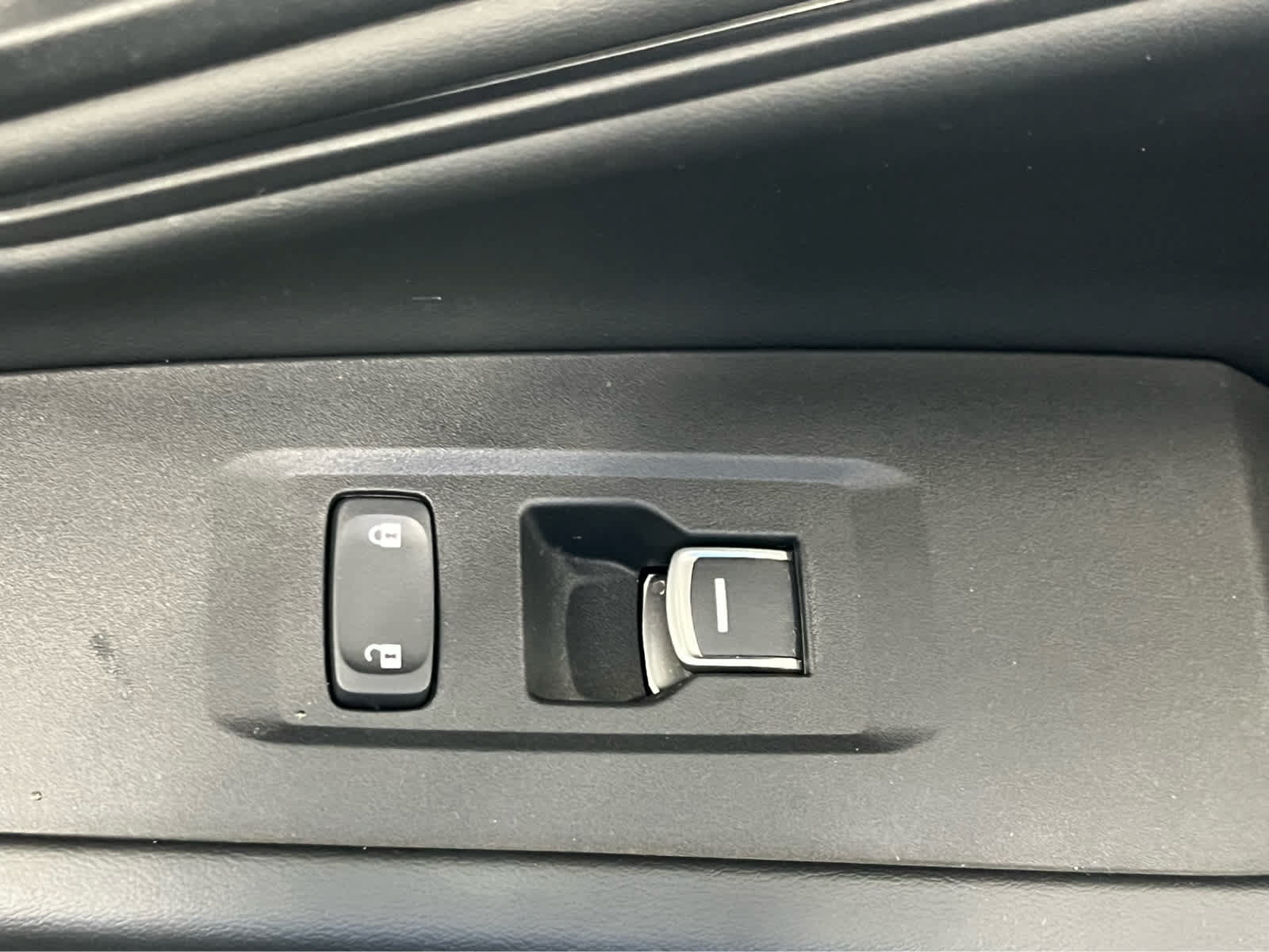 Used 2023 Honda Accord EX image 38