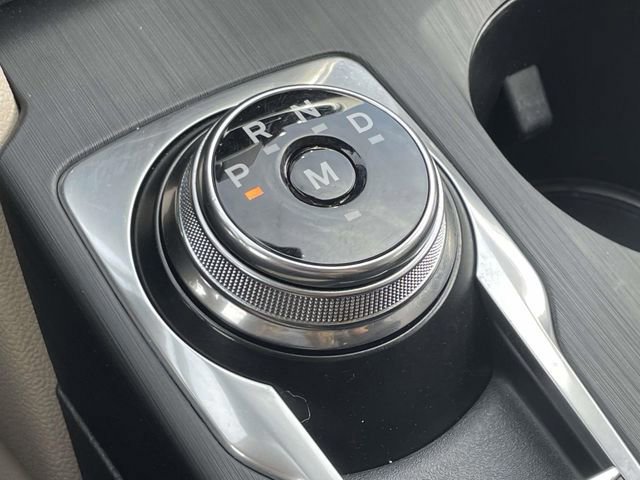 Certified 2020 Ford Escape Titanium image 25