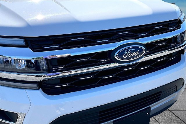 Certified 2024 Ford Expedition Limited RWD image 27