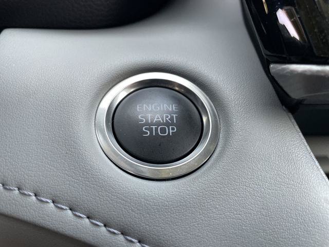 Used 2025 Toyota Highlander Platinum AWD/4WD image 18