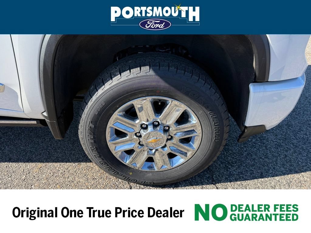 Used 2024 Chevrolet Silverado 2500 High Country w/ Z71 Off-Road Package AWD/4WD image 39