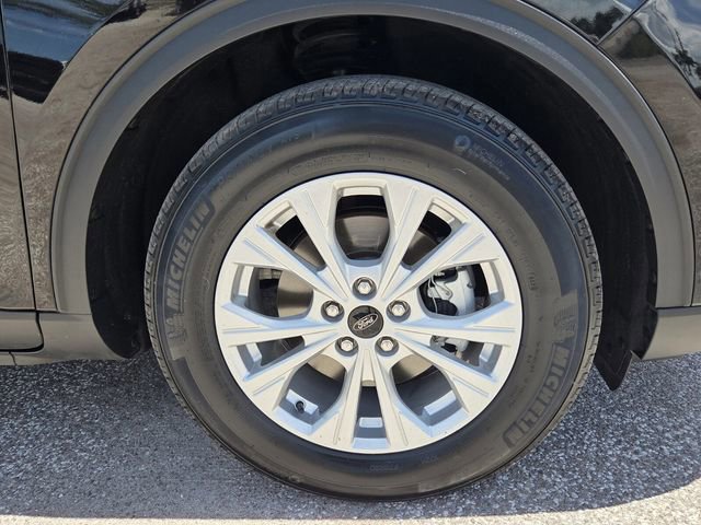 Certified 2025 Ford Escape Active FWD image 11