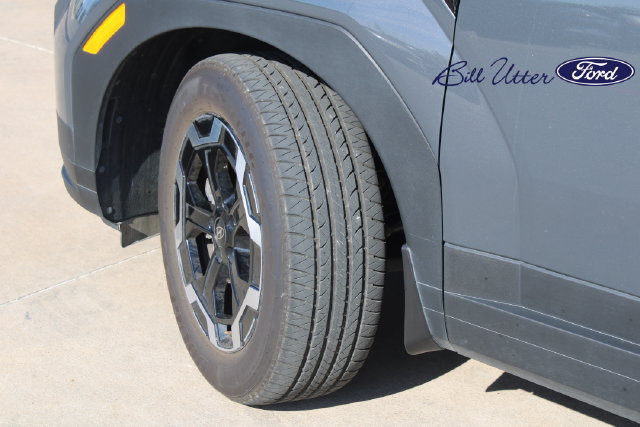 Used 2025 Hyundai Santa Fe SEL FWD image 7