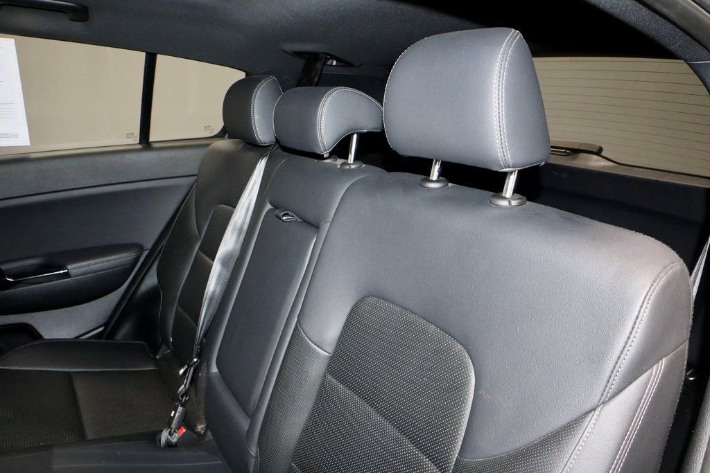 Used 2022 Kia Sportage Nightfall Edition w/ Nighfall AWD Premium Package image 21