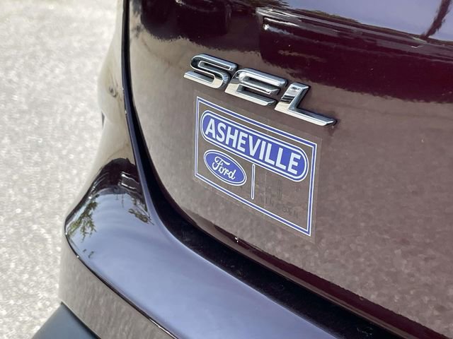Certified 2022 Ford Edge SEL w/ Convenience Package AWD/4WD image 10