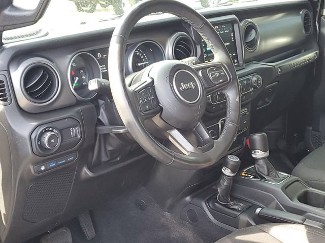 Used 2023 Jeep Wrangler Unlimited w/ Cold Weather Group AWD/4WD image 6