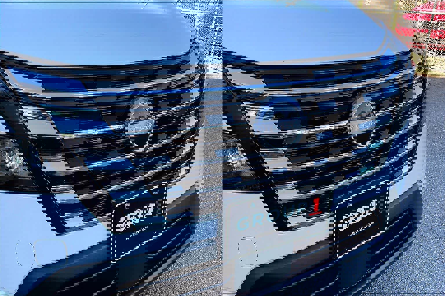 Used 2024 Nissan Rogue S image 30