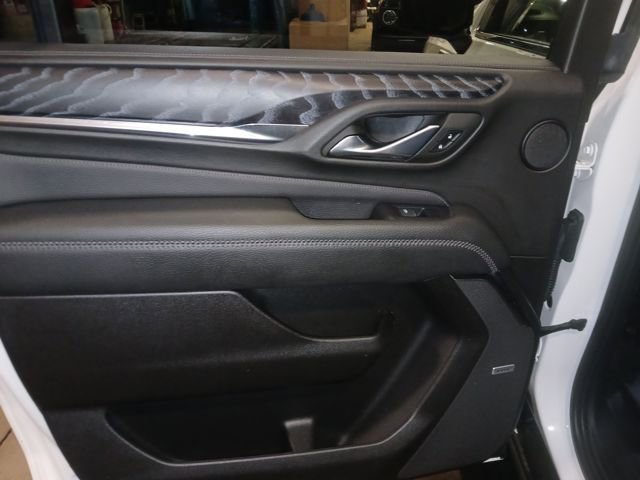 Used 2023 GMC Yukon XL Denali w/ LPO, Floor Liner Package image 40