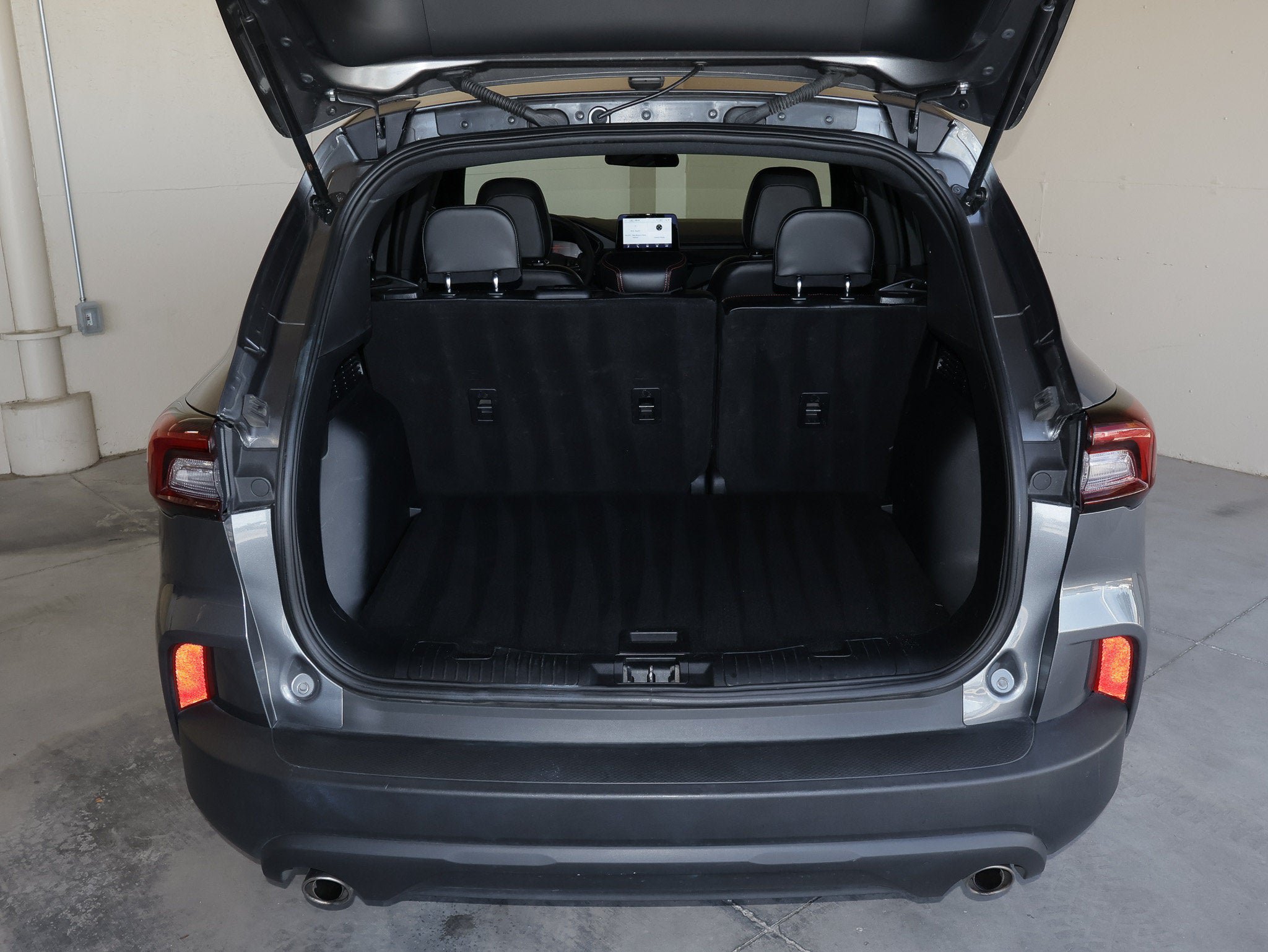 Certified 2025 Ford Escape ST-Line FWD image 45