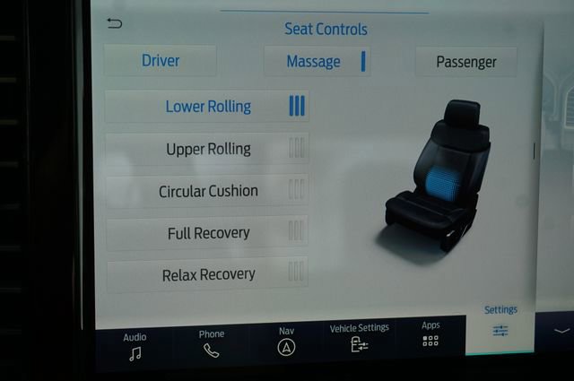 Certified 2022 Ford F350 Platinum w/ Tremor Off-Road Package AWD/4WD image 12