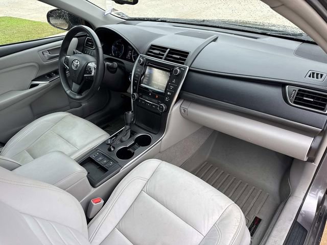 Used 2017 Toyota Camry Hybrid image 13