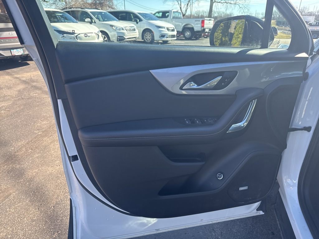 Used 2022 Chevrolet Blazer LT w/ Redline Edition image 13