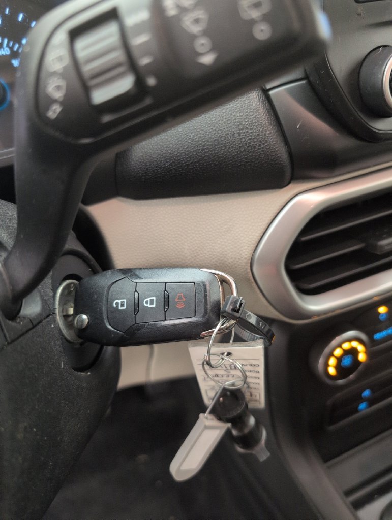 Certified 2022 Ford EcoSport S AWD/4WD image 39