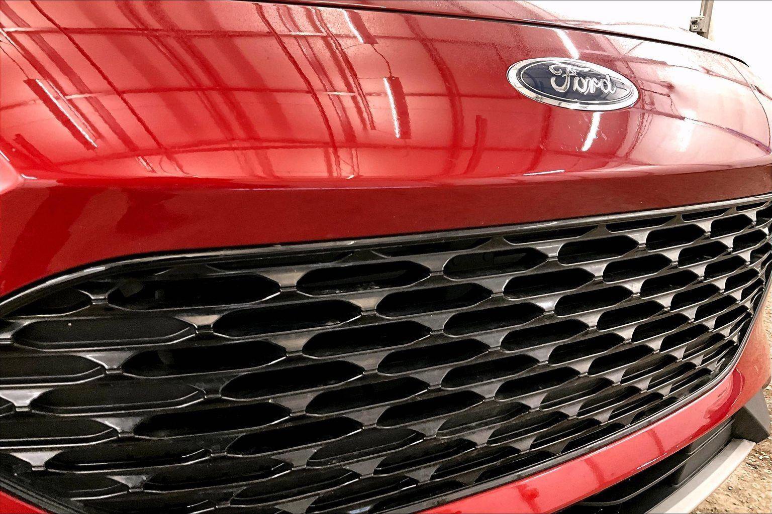 Certified 2020 Ford Escape SE Sport image 29