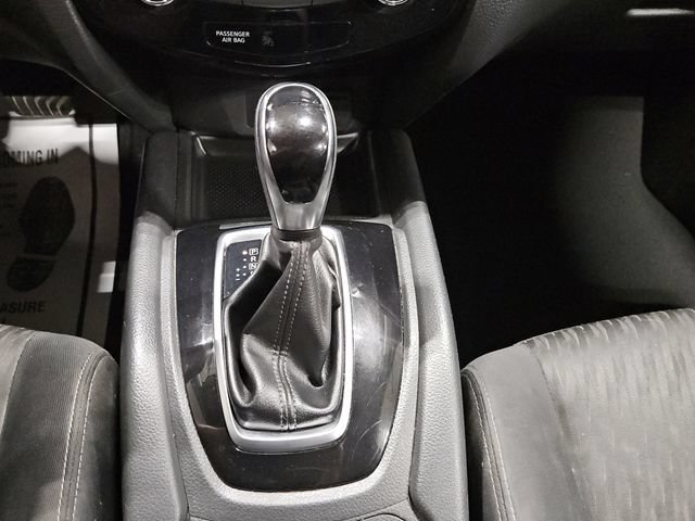Used 2018 Nissan Rogue SV AWD/4WD image 35