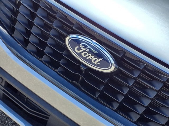 Certified 2024 Ford Escape Platinum AWD/4WD image 26