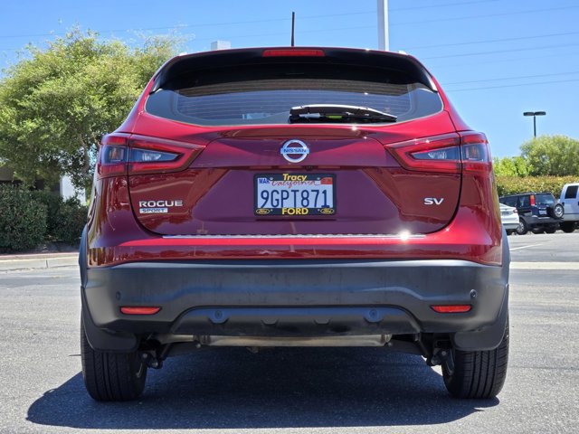Used 2022 Nissan Rogue Sport SV FWD image 5