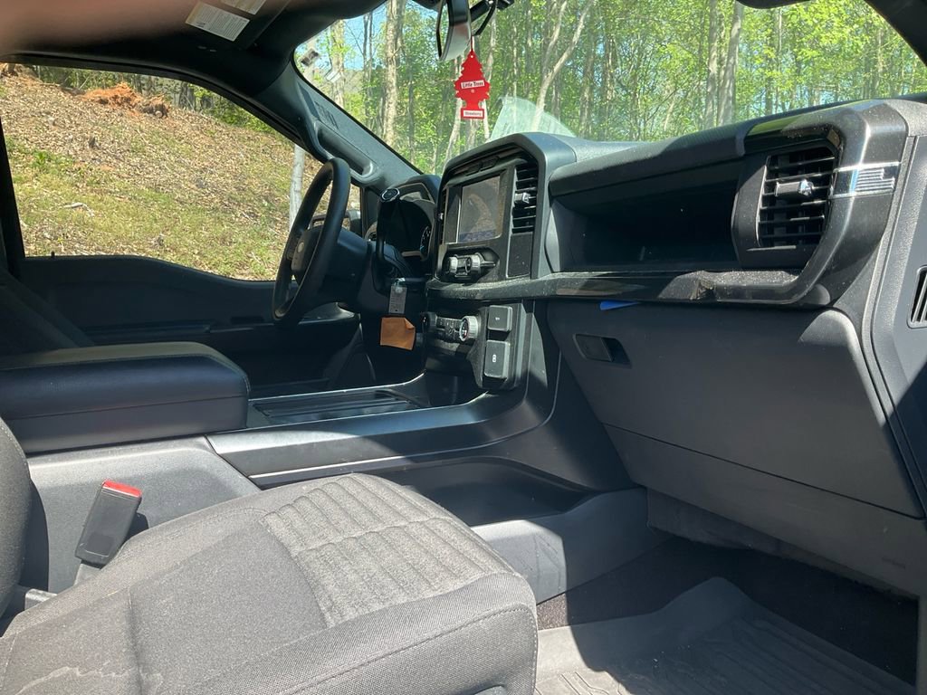 Certified 2022 Ford F150 XL w/ STX Appearance Package AWD/4WD image 11