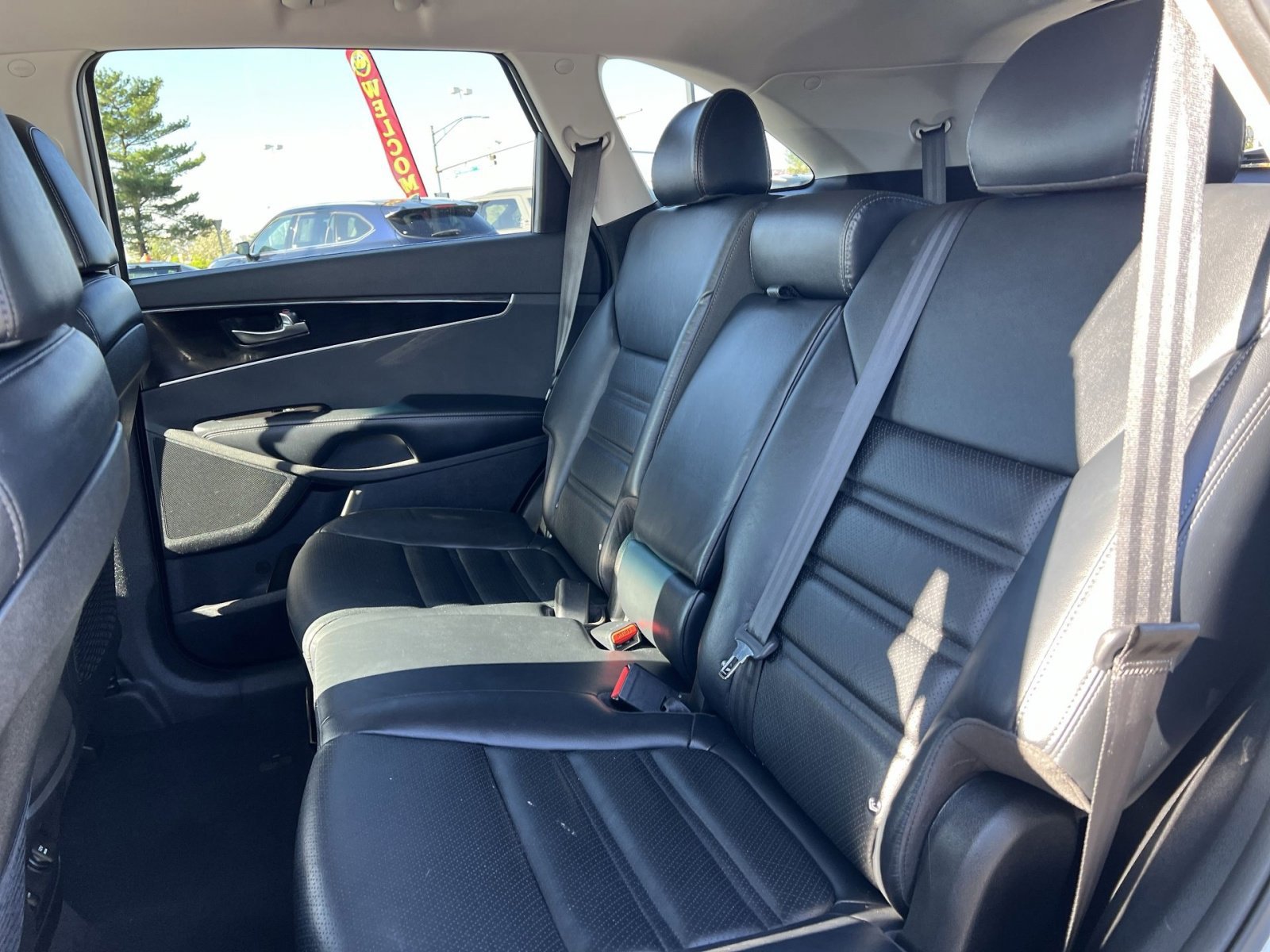 Used 2019 Kia Sorento EX image 23