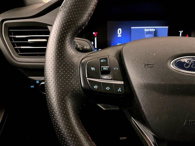 Certified 2024 Ford Escape ST-Line AWD/4WD image 17