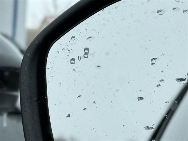 Certified 2021 Ford Explorer XLT w/ Equipment Group 202A image 24