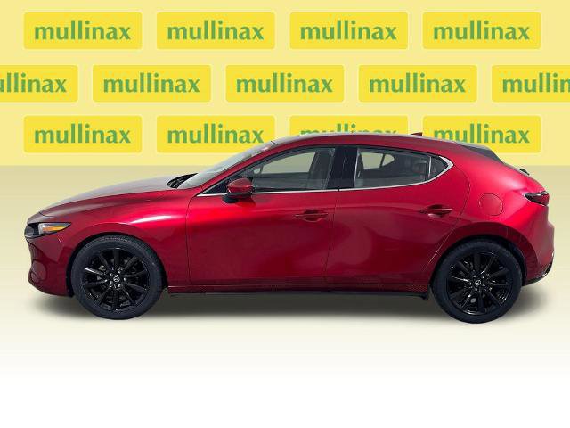 Used 2021 MAZDA MAZDA3 s FWD image 2
