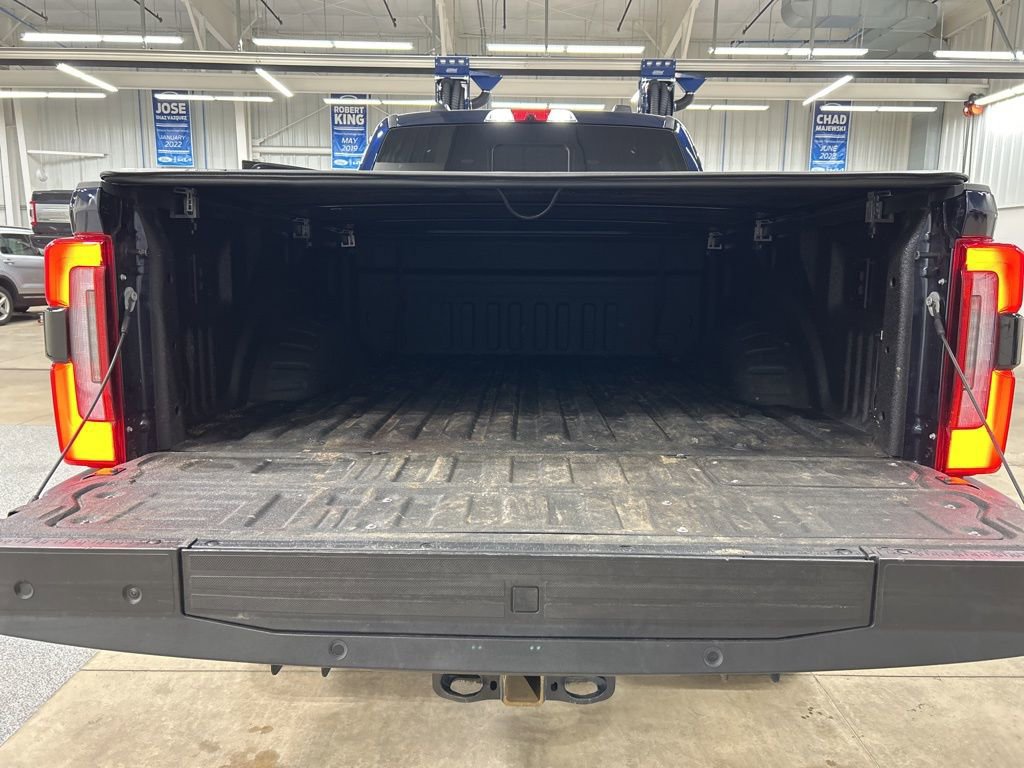 Certified 2024 Ford F350 Platinum w/ Tremor Off-Road Package image 36