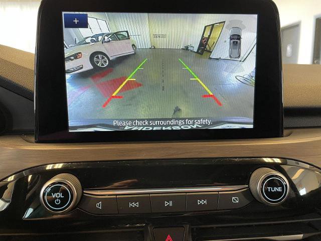 Certified 2020 Ford Escape Titanium w/ Titanium Premium Package 2.0 image 33