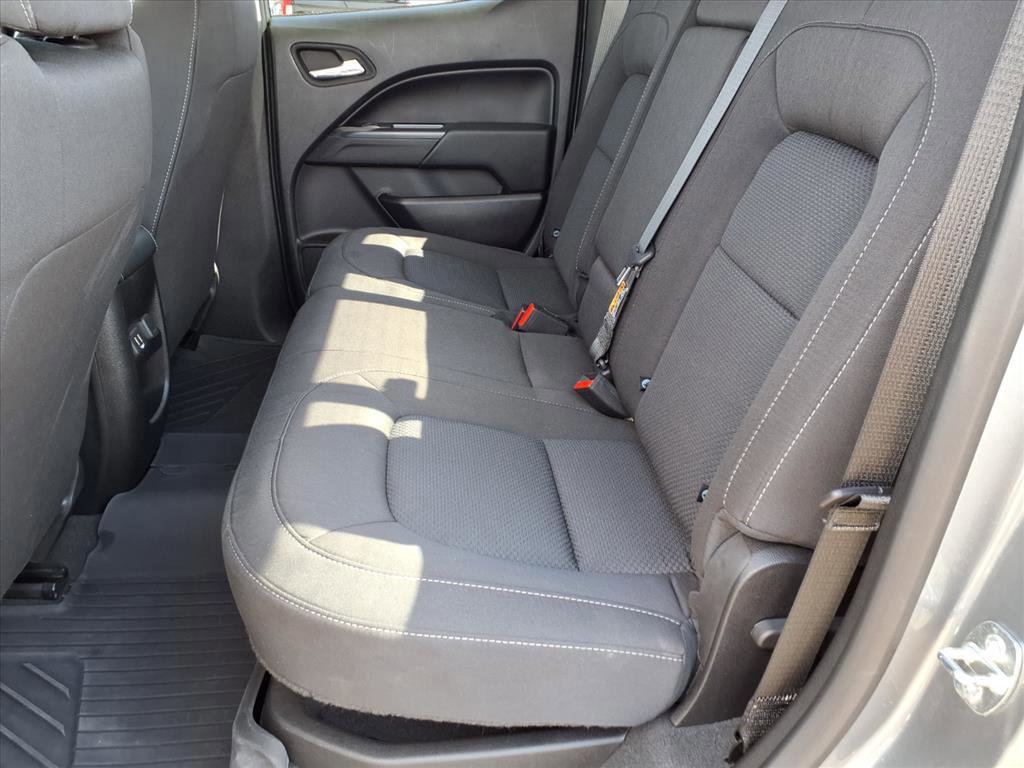 Used 2022 Chevrolet Colorado LT w/ LT Convenience Package image 8