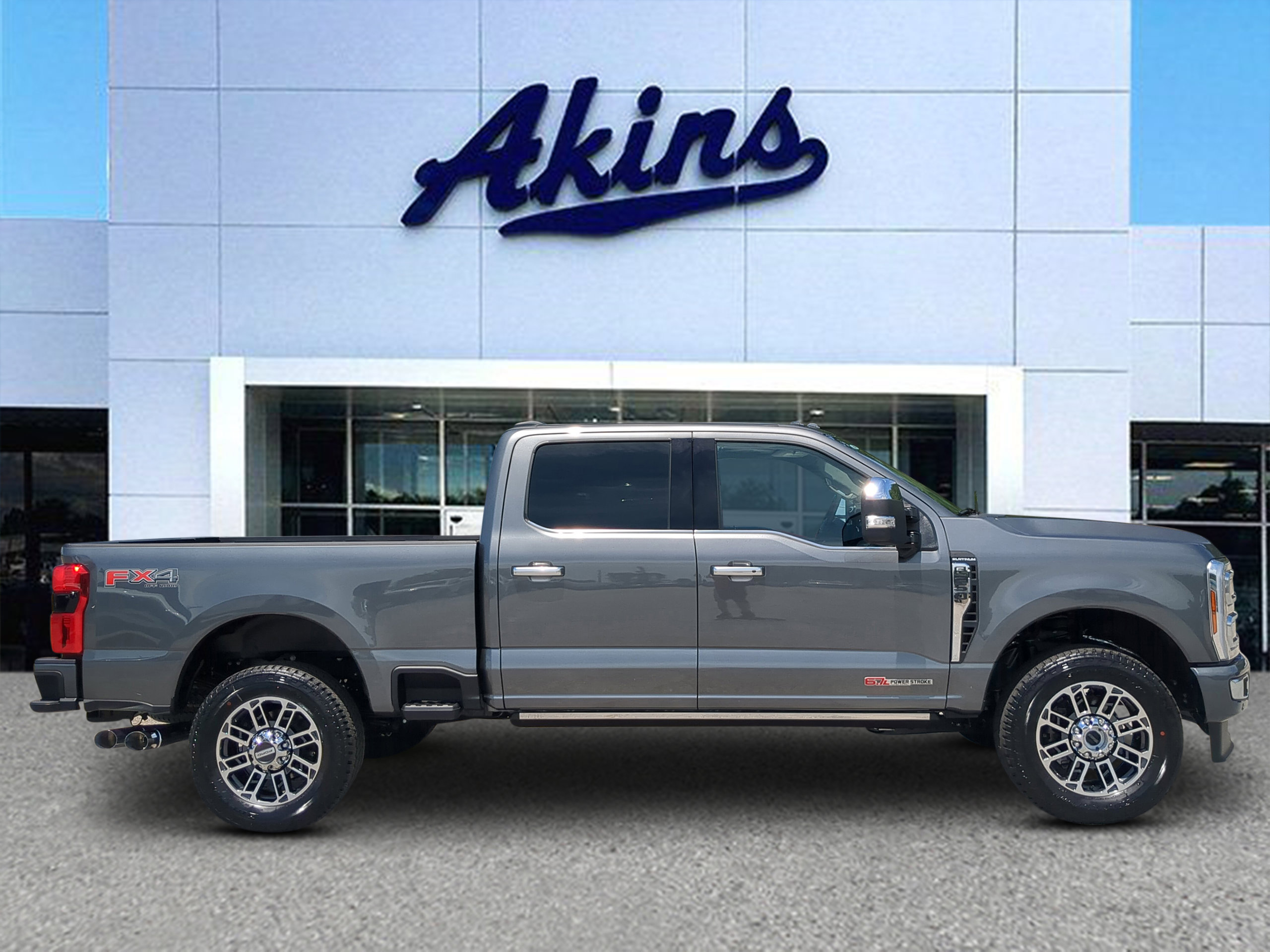 Certified 2026 Ford F250 Platinum w/ Platinum Plus Package AWD/4WD image 1