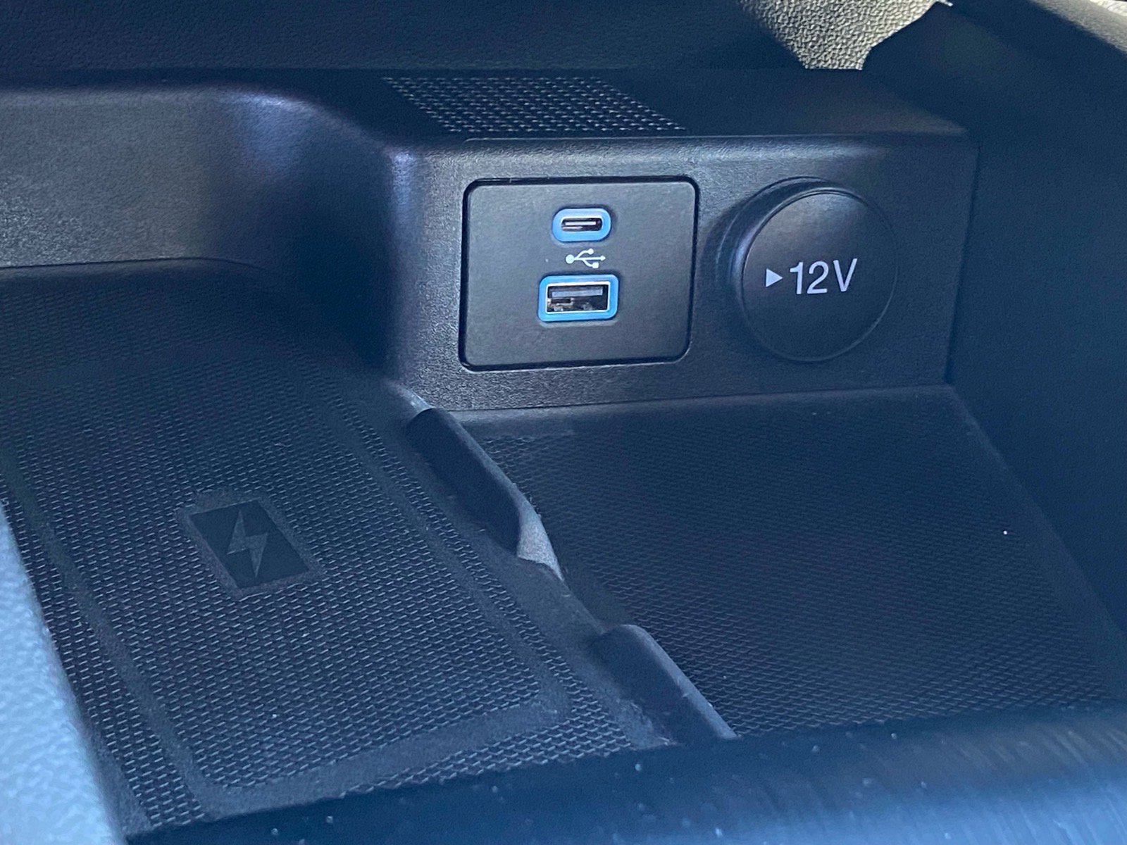 Certified 2023 Ford Escape Platinum w/ Premium Technology Package image 20