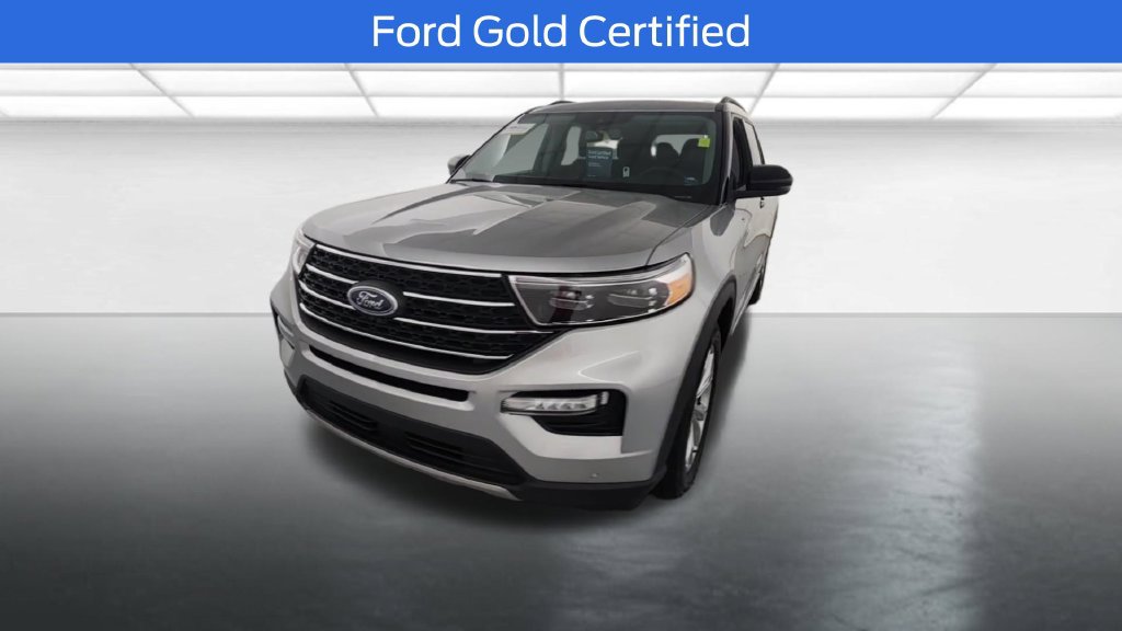 Certified 2024 Ford Explorer XLT w/ Equipment Group 202A AWD/4WD image 2