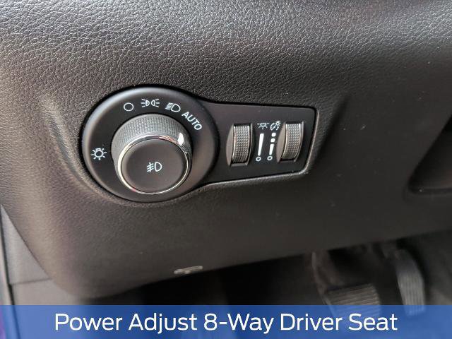 Used 2022 Jeep Compass Latitude w/ Convenience Group FWD image 29