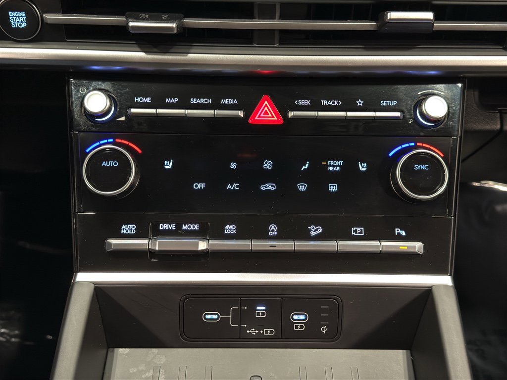 Used 2025 Hyundai Santa Fe SEL image 24