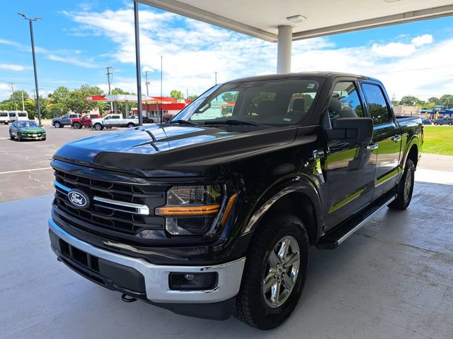 Certified 2025 Ford F150 XLT w/ Equipment Group 301A Standard AWD/4WD image 3