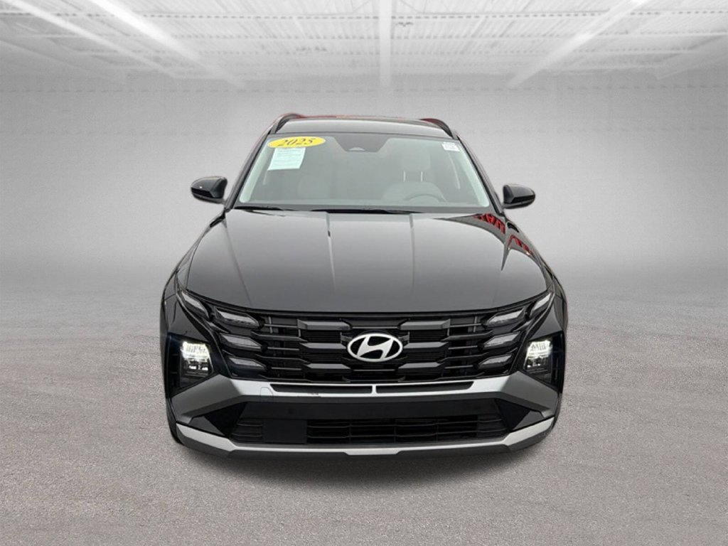 Used 2025 Hyundai Tucson SEL FWD image 3