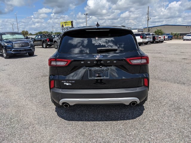 Certified 2023 Ford Escape Active w/ Tech Pack #2 FWD image 5