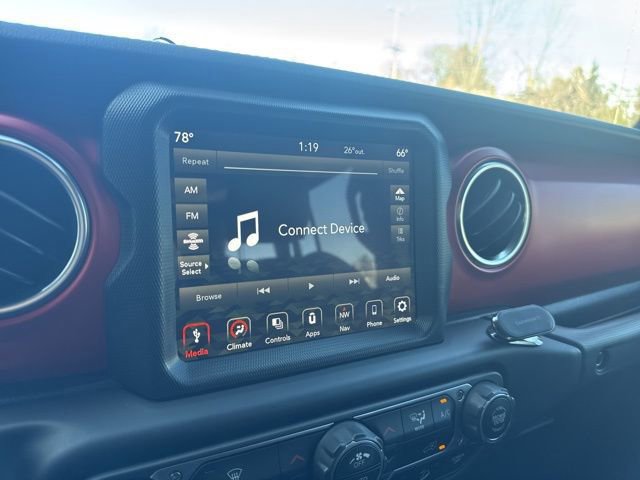 Used 2021 Jeep Wrangler Unlimited Rubicon image 16