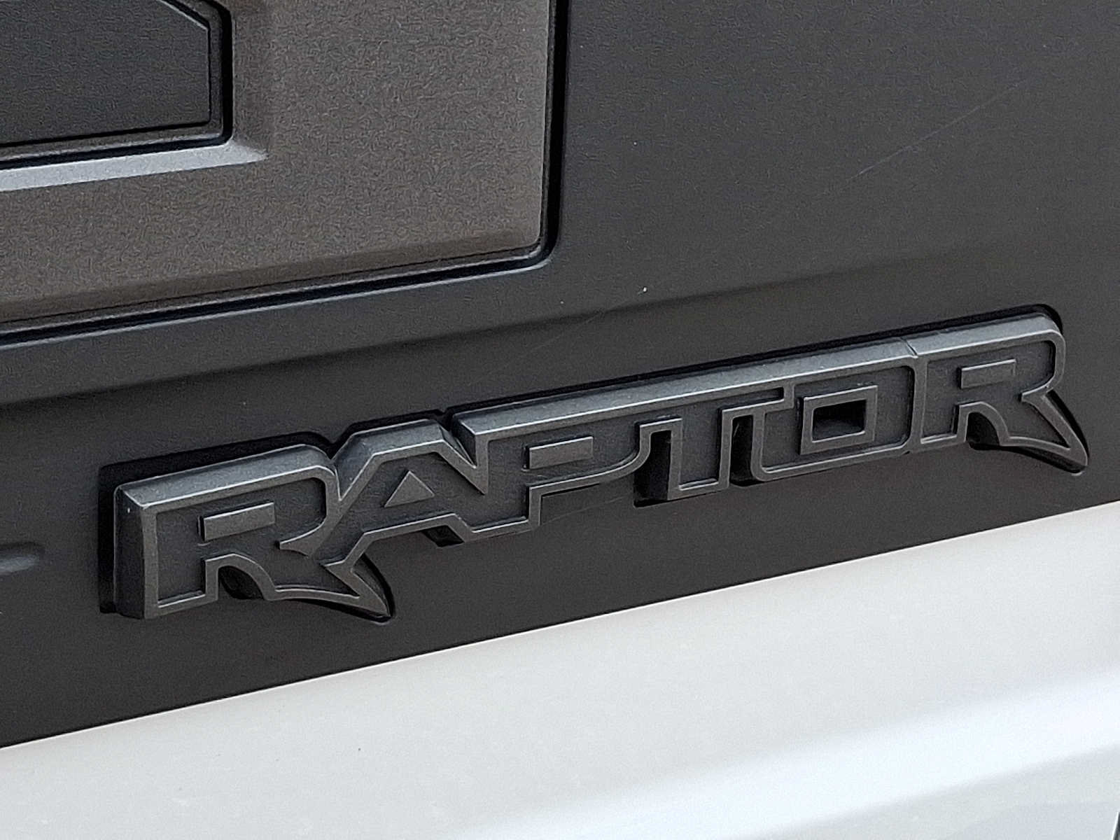 Certified 2023 Ford F150 Raptor w/ Raptor Carbon Fiber Package AWD/4WD image 31