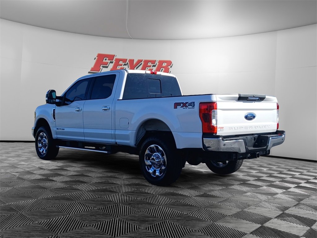 Certified 2019 Ford F250 Lariat w/ Chrome Package image 5