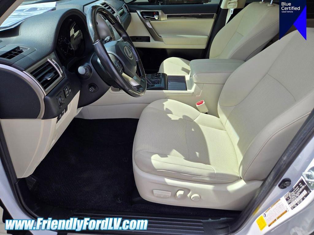 Used 2020 Lexus GX 460 Premium w/ Premium Package image 9