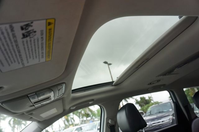 Used 2020 Kia Telluride S w/ S 8 Passenger Seating Package FWD image 8