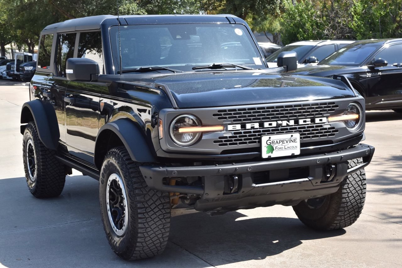 Certified 2024 Ford Bronco Badlands AWD/4WD image 4