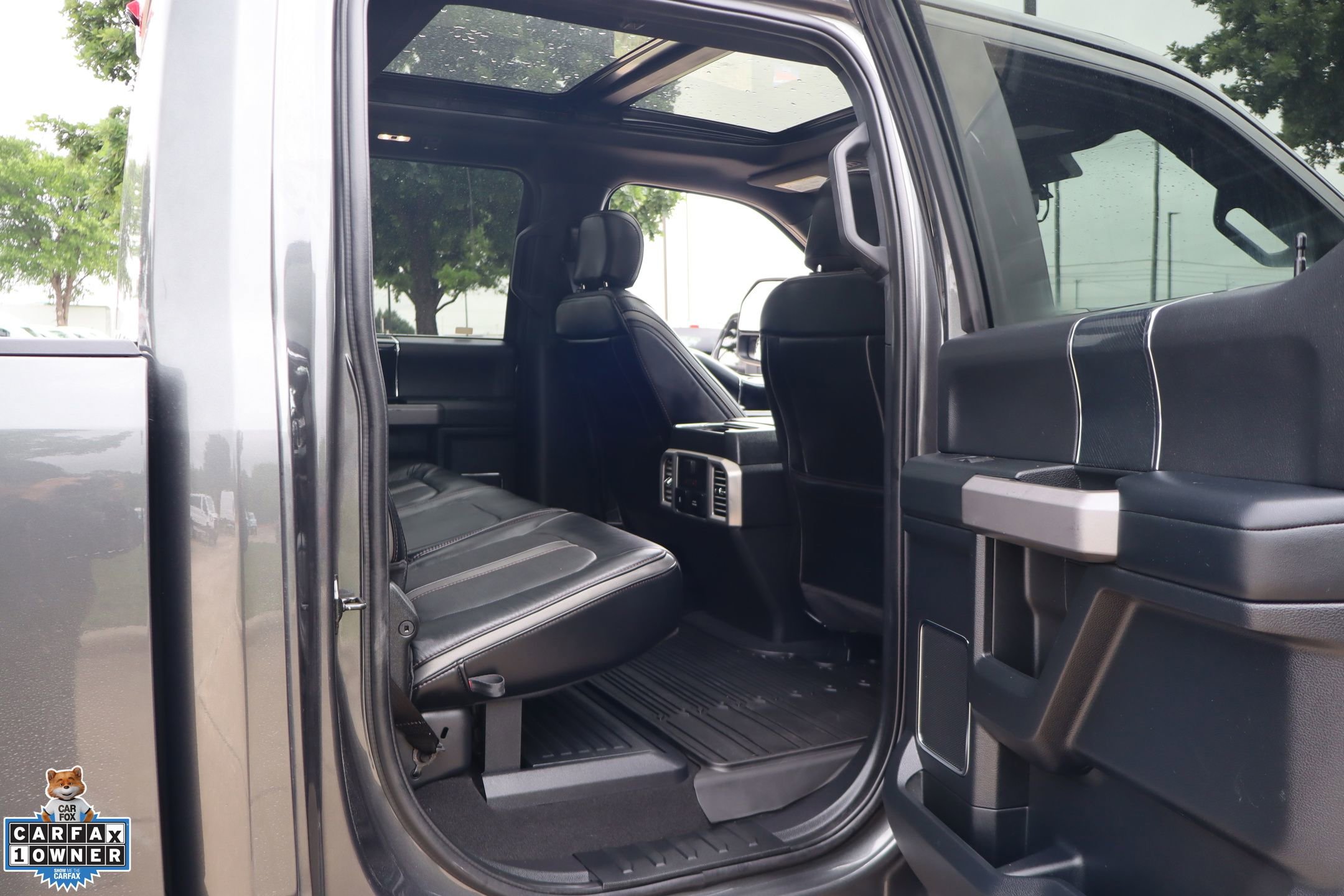 Certified 2020 Ford F250 Platinum w/ Tremor Off-Road Package AWD/4WD image 29