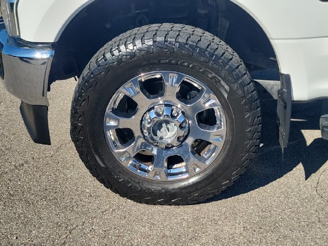 Certified 2022 Ford F350 Lariat w/ Lariat Ultimate Package AWD/4WD image 9